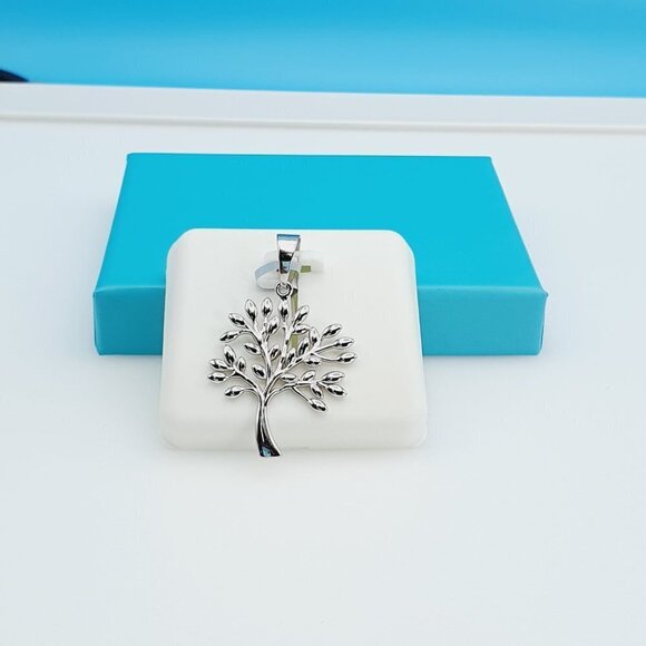 "925 Sterling Silver CZ Beautiful Pendant for Women, 1USPAR4107 - Picture 11 of 11